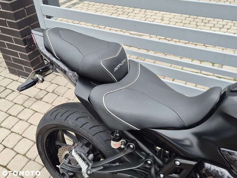 Yamaha MT - 24