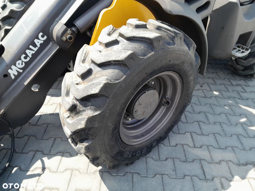 Mecalac AX850 AX 850 - 17