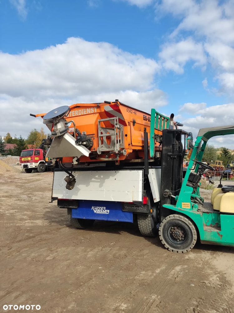 Mercedes-Benz Unimog 4x4 wywrotka - 11