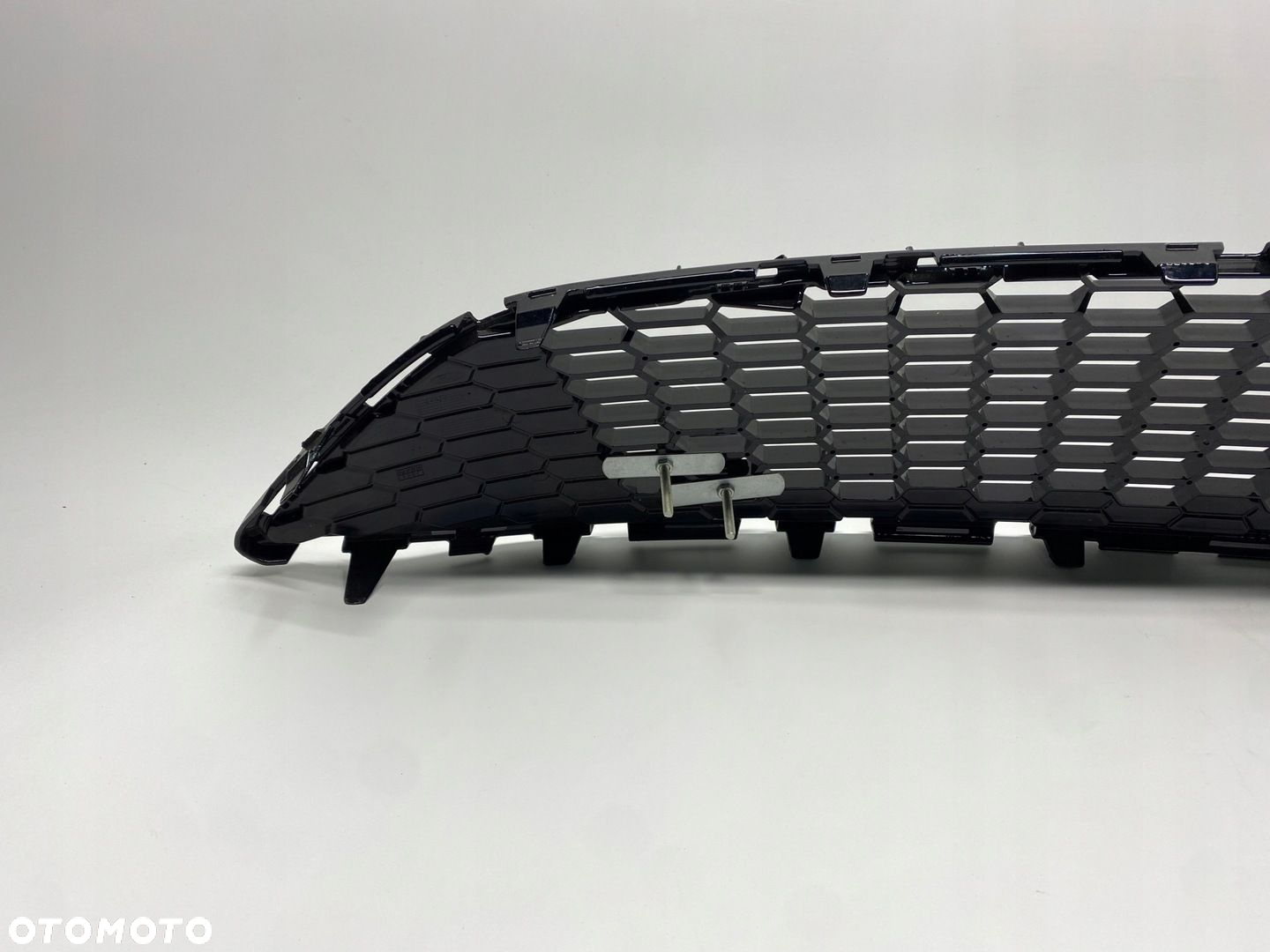 GRILL GÓRNY ATRAPA FORD FOCUS MK3 LIFT ST F1EJ-8200-A1 - 6