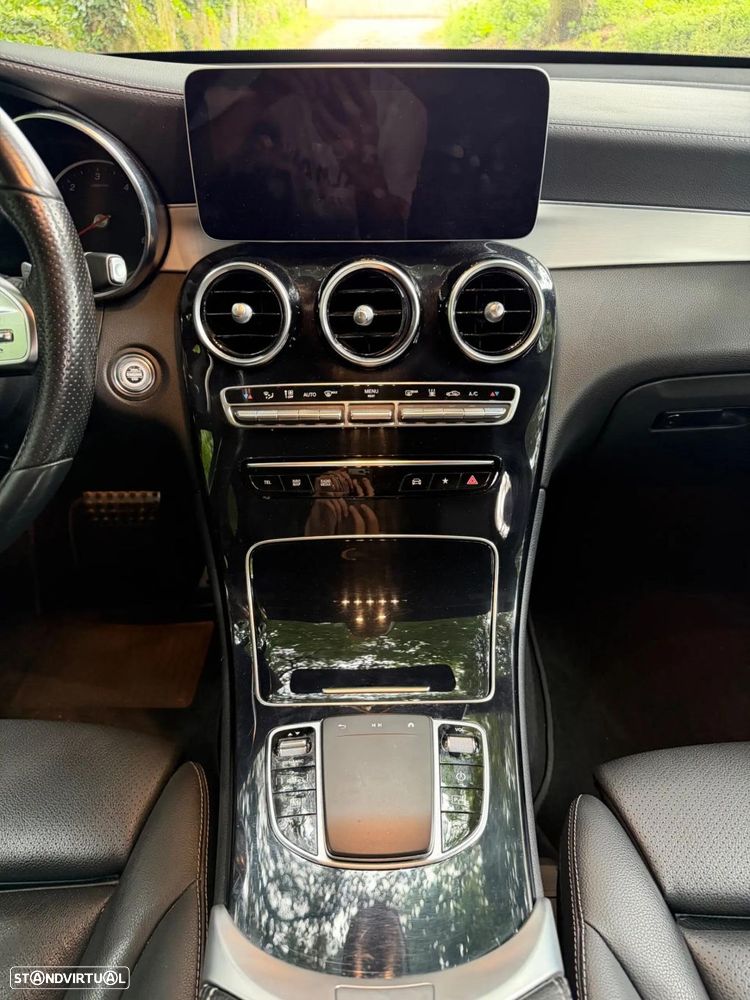 Mercedes-Benz GLC 300 de Coupé 4Matic - 23