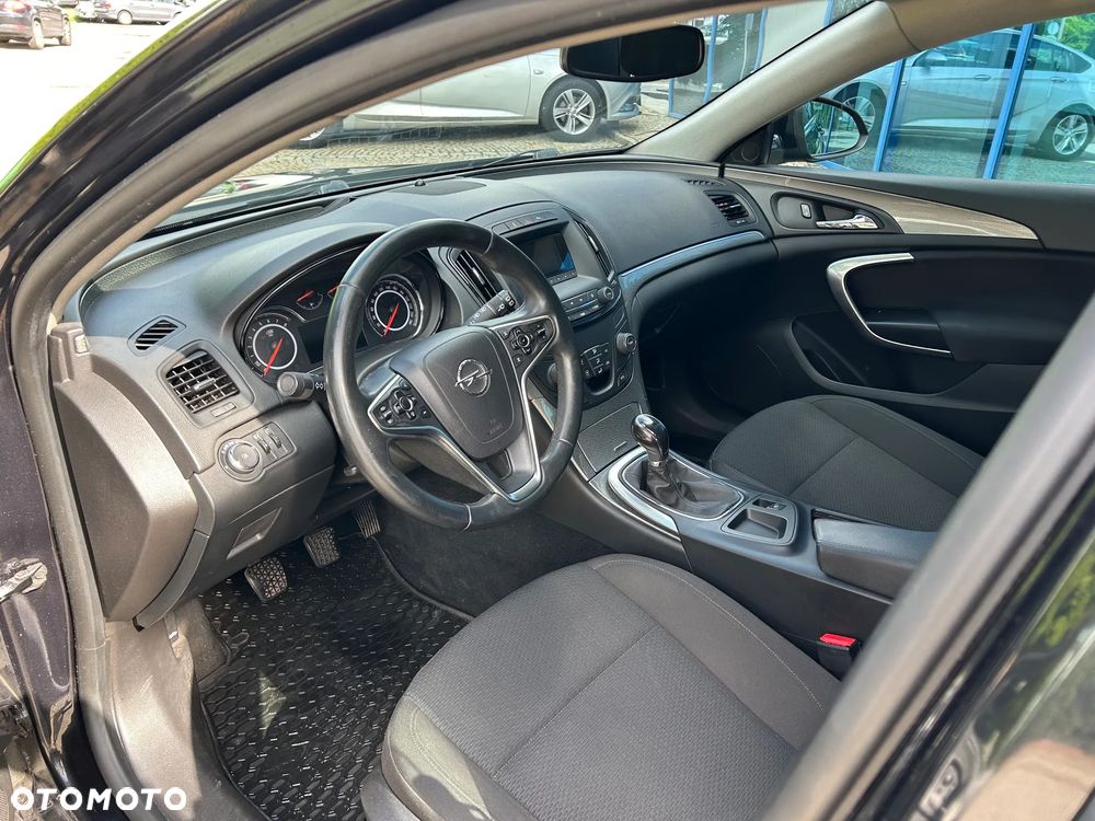 Opel Insignia 1.6 T Edition S&S - 9
