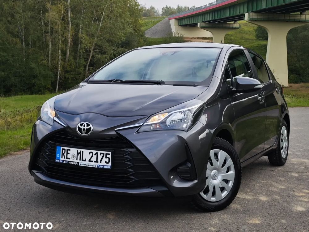 Toyota Yaris 1.5 Premium - 34