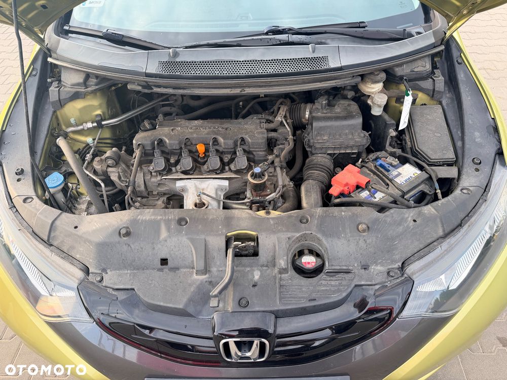 Honda Civic 1.8 Sport - 18