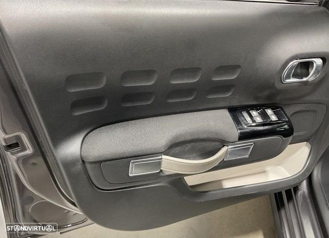 Citroën C3 1.2 PureTech Shine - 8