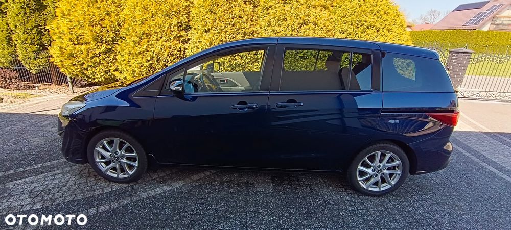 Mazda 5 - 10
