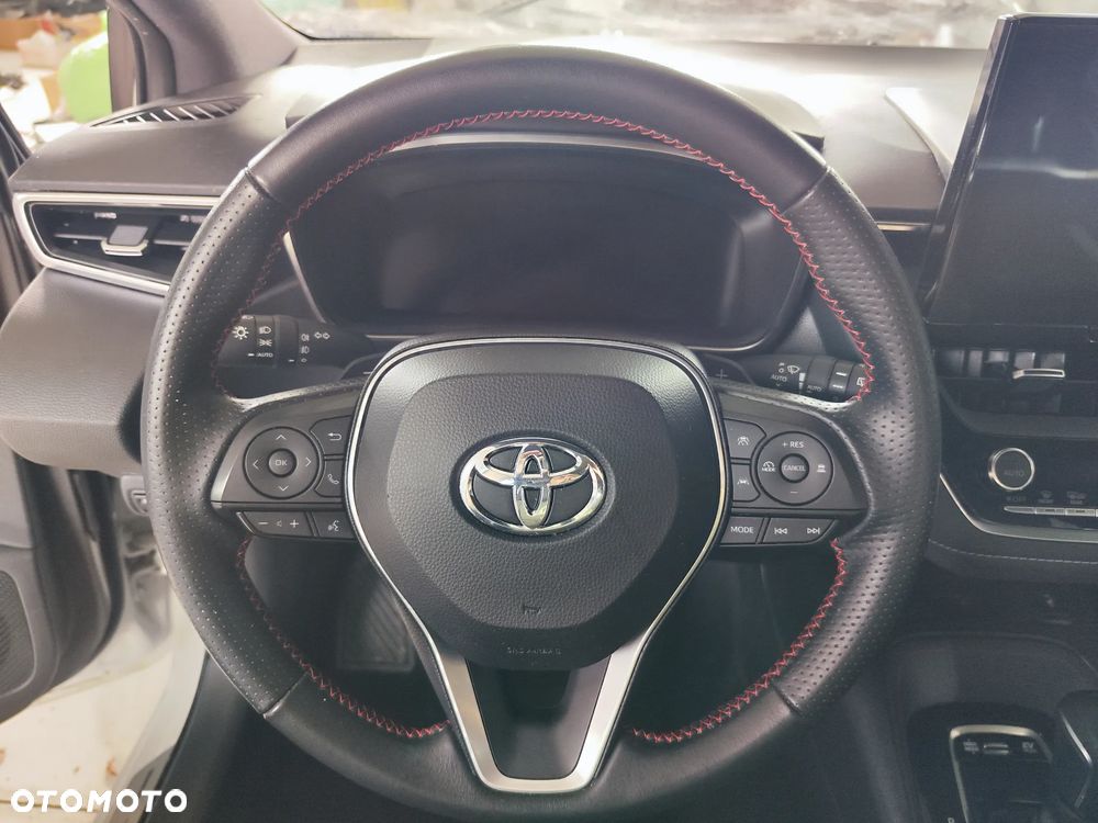 Toyota Corolla 2.0 Hybrid GR Sport - 10