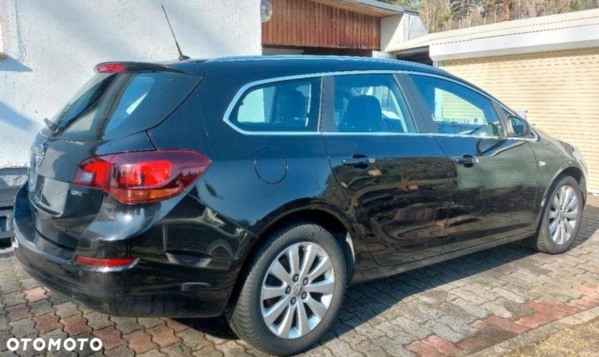Opel Astra 1.7 CDTI DPF Edition Sport - 2