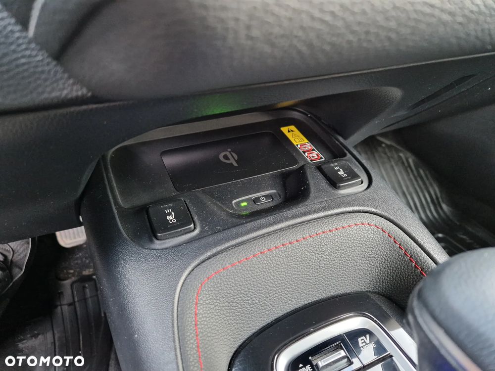 Toyota Corolla 2.0 Hybrid GR Sport Dynamic - 29