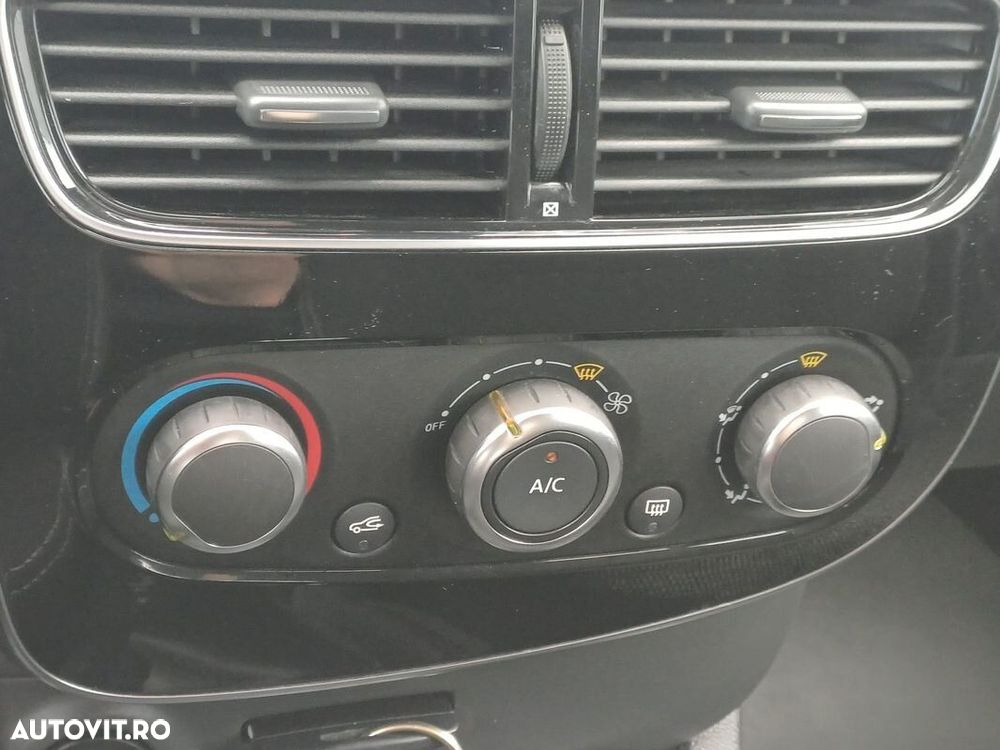 Renault Clio 1.2 Life - 21
