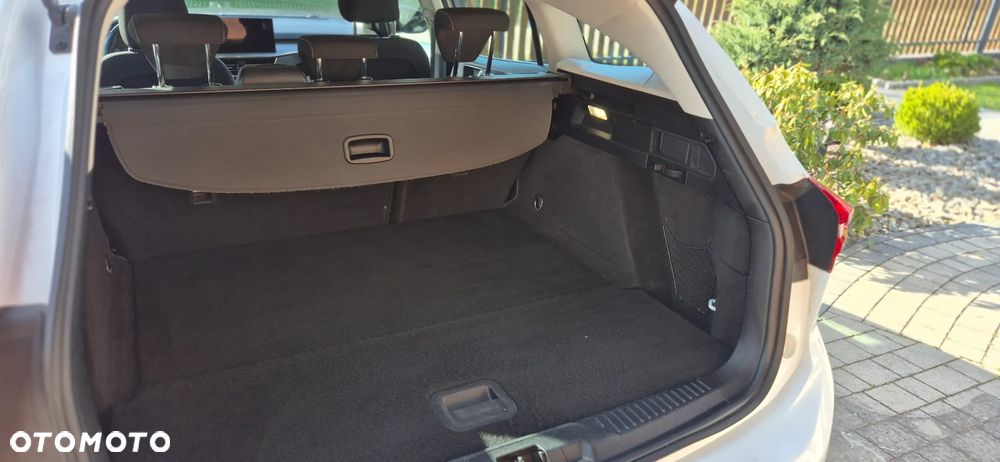 Ford Focus 1.0 EcoBoost Titanium - 39