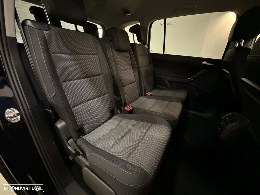 VW Touran 1.5 TSI Confortline - 12