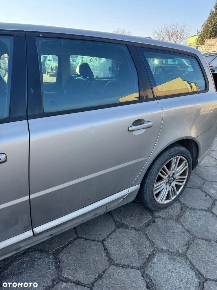 cała na części Volvo V70 2.4 - 3