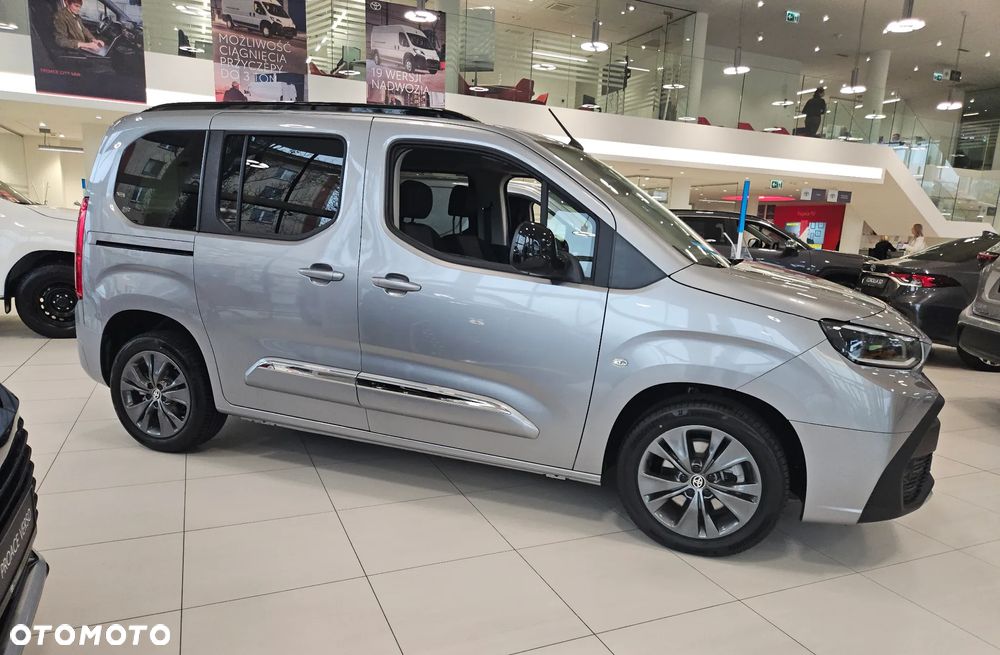 Toyota Proace City Verso 1.5 D-4D Family - 2