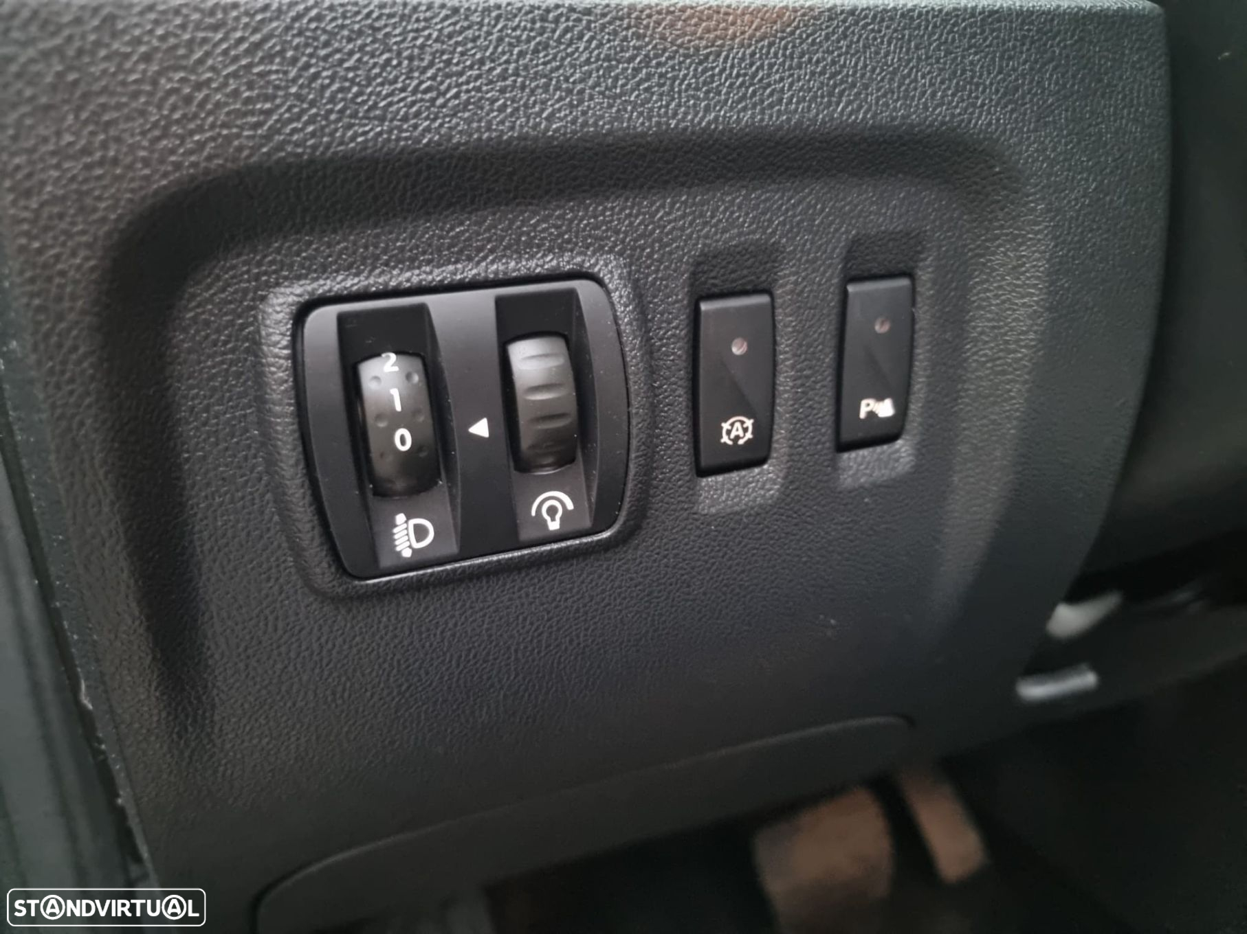 Renault Captur 1.5 dCi Exclusive EDC - 18