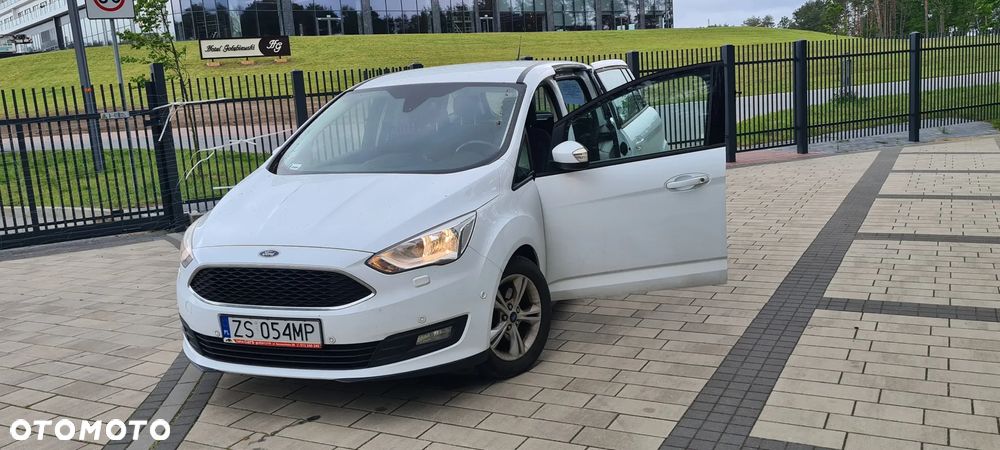 Ford Grand C-MAX - 18