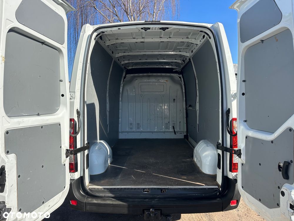 Renault Master 2.3 dci 125ps 2014r L2H2 stan extra - 20