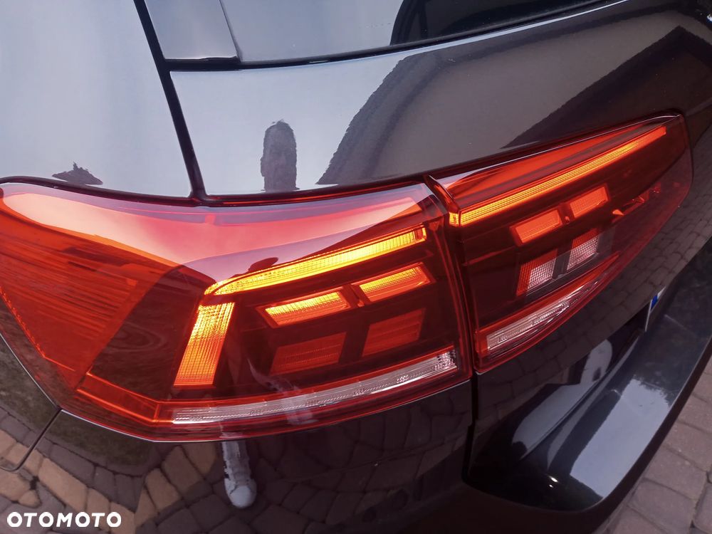 Volkswagen Passat 2.0 TSI Business DSG - 16