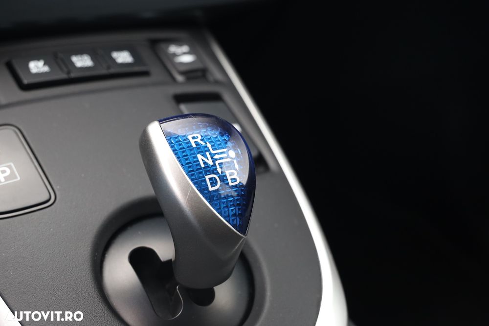 Toyota Auris 1.8 L VVT-i Hybrid Luna - 22