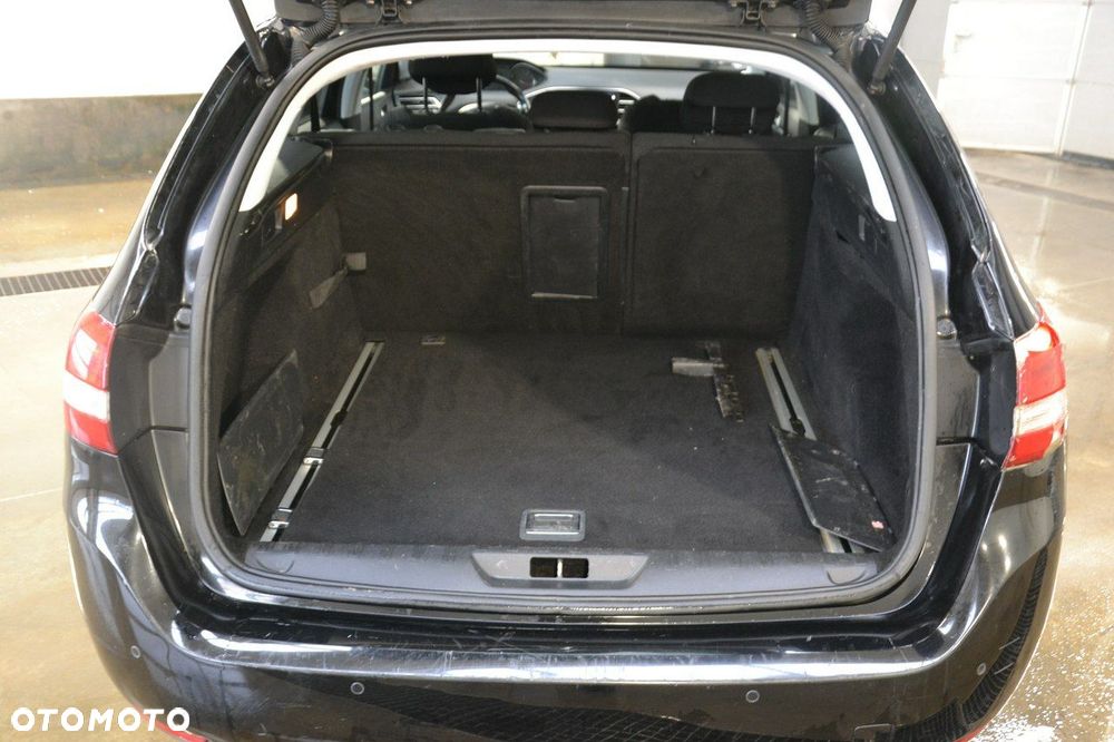 Peugeot 308 - 34