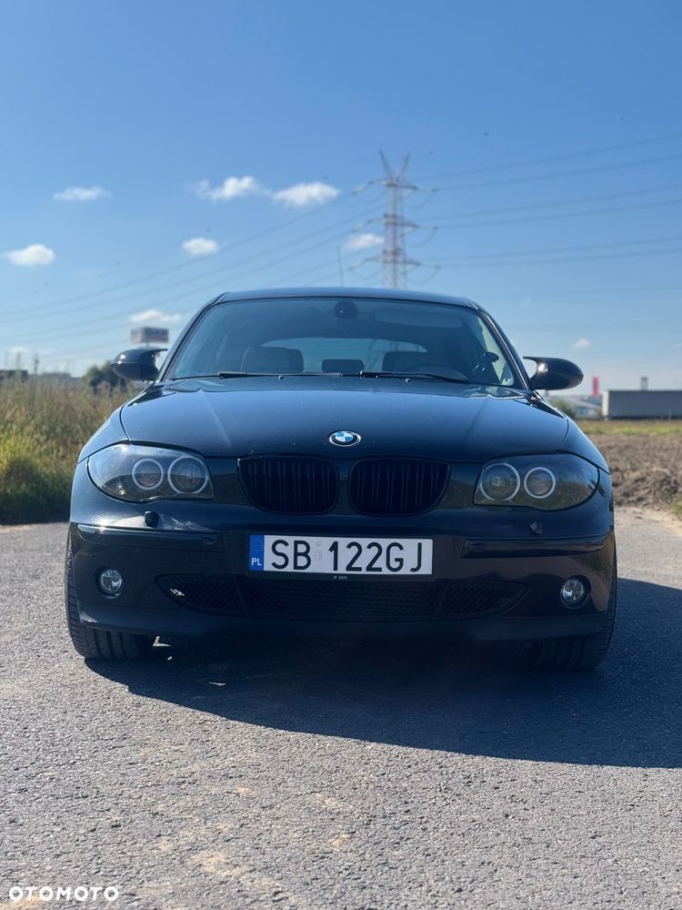 BMW Seria 1 120d DPF - 1