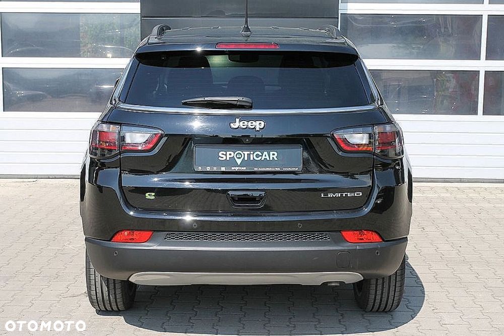 Jeep Compass - 13