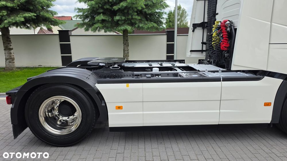 Volvo VOLVO///FH///500///2023/// GLOBETROTTER///XXL///1 TURBINA/// NOWE OPONY///KLIMATYZACJA POSTOJOWA///ZABUDOWY MIĘDZYOSIOWE///KAMERA/// VIRTUAL COCPIT///TABLET///STAN  BARDZO DOBRY - 15