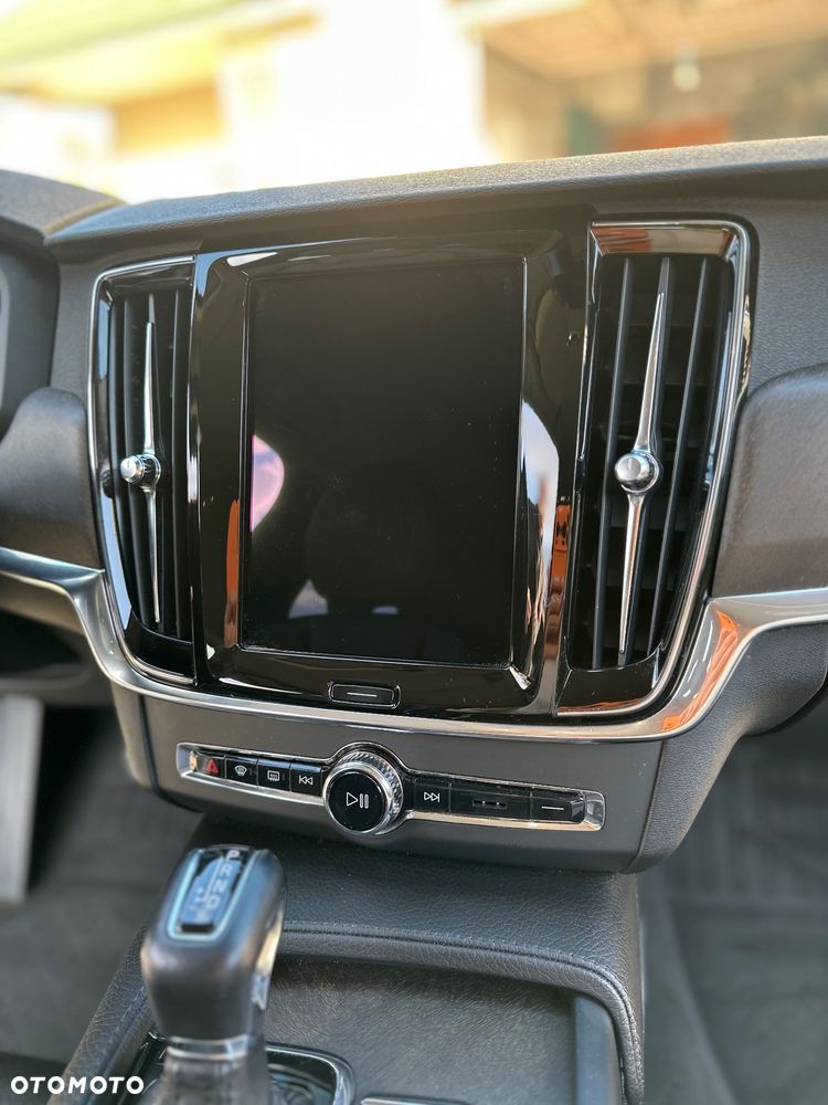 Volvo V90 T5 GPF Momentum - 23