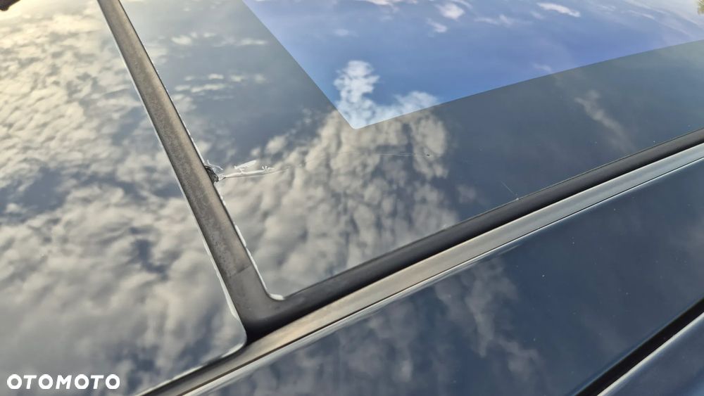 Tesla Model S 85 D - 32