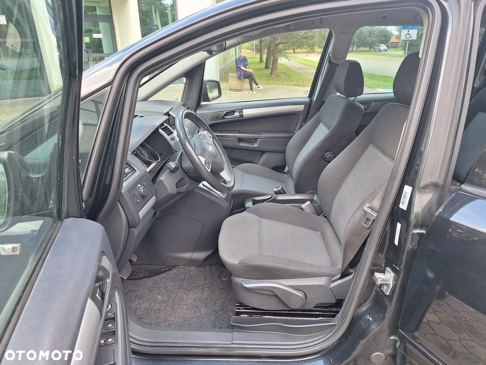 Opel Zafira 1.8 Innovation - 12