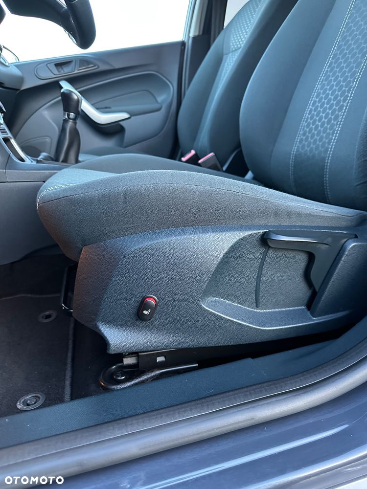 Ford Fiesta 1.25 Viva - 22