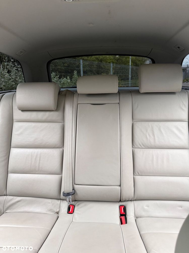 Audi A6 Avant 2.0 TDI DPF multitronic - 8