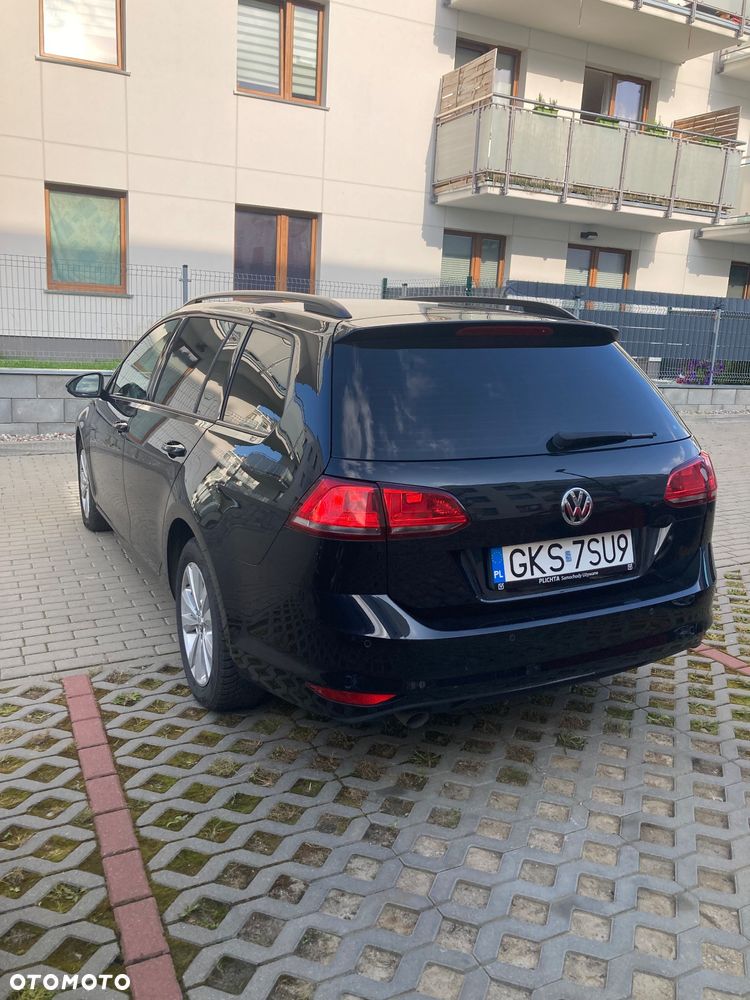 Volkswagen Golf VI 1.6 TDI Comfortline - 4