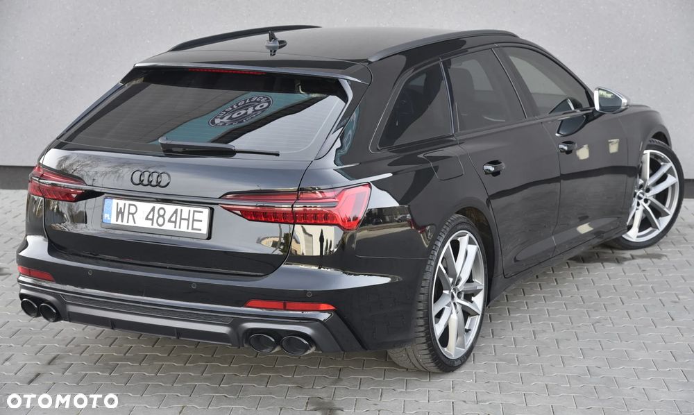 Audi S6 Avant - 11