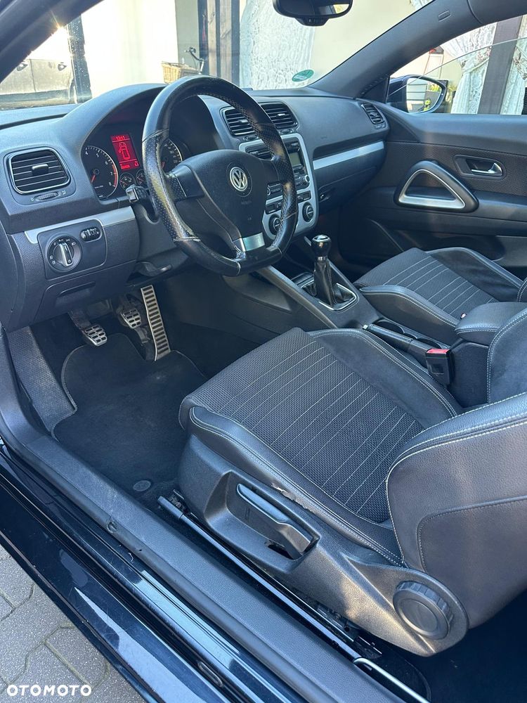 Volkswagen Scirocco - 11