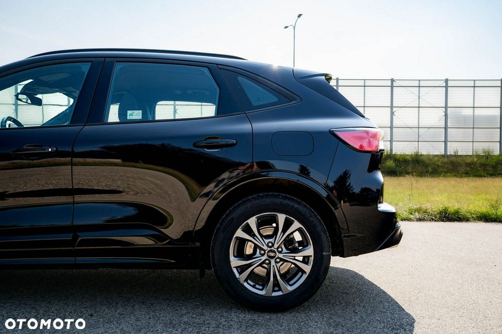 Ford Kuga - 13