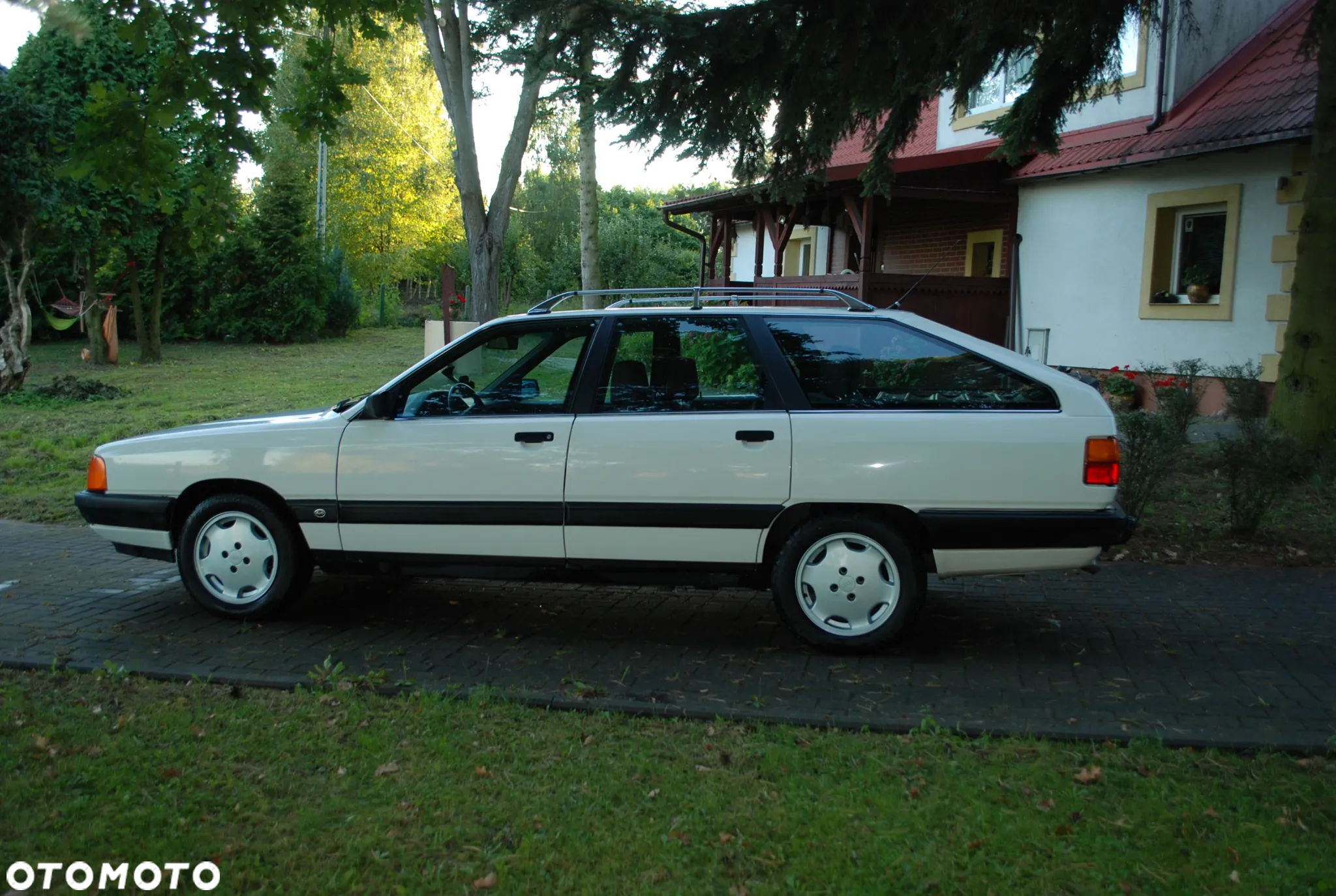 Audi 100 Avant 2.0 E - 6