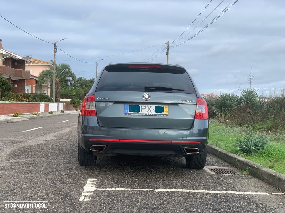 Skoda Octavia Break 2.0 TDI RS - 3