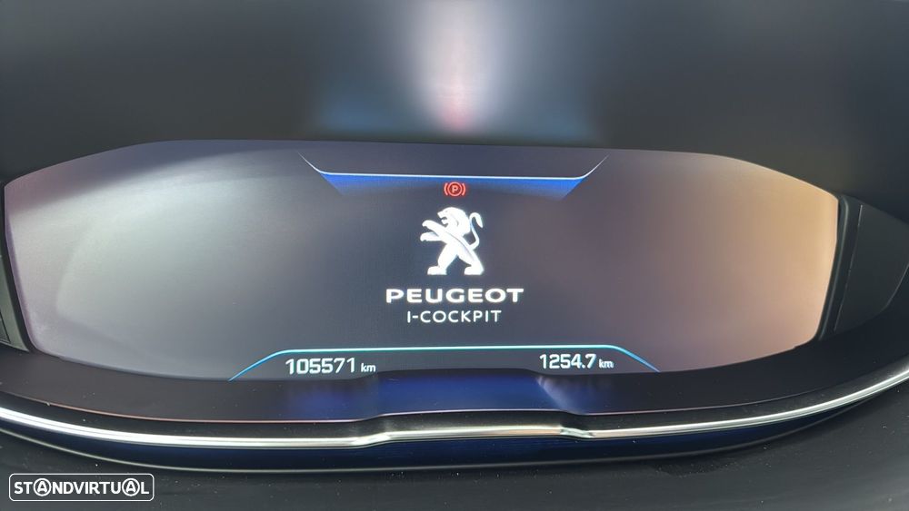 Peugeot 5008 1.5 BlueHDi Allure EAT8 - 22