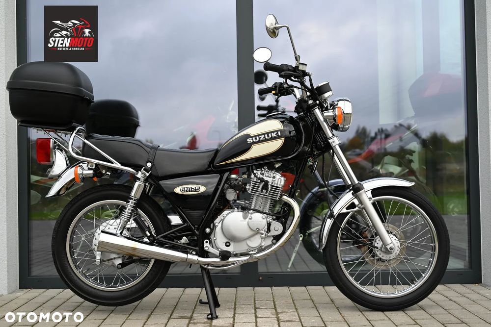Suzuki GN