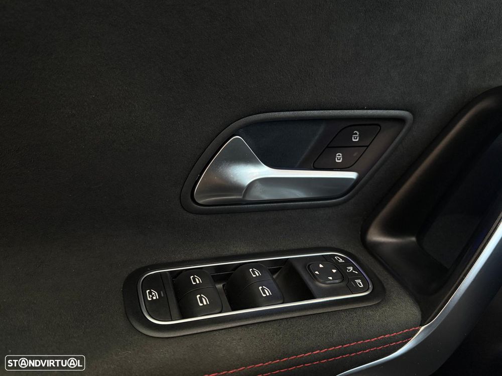 Mercedes-Benz A 180 d AMG Line Aut. - 30