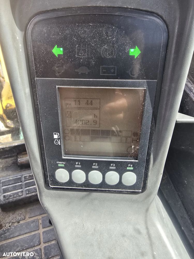 Yanmar sv26 - 4