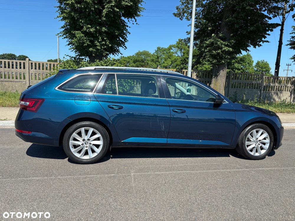 Skoda Superb 2.0 TDI Ambition - 20