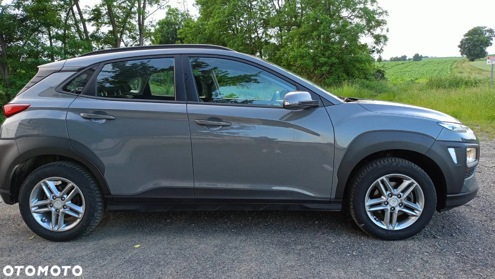 Hyundai Kona - 4