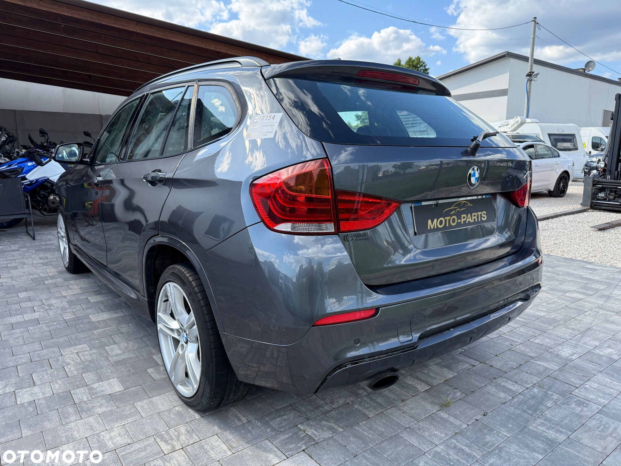 BMW X1 - 1