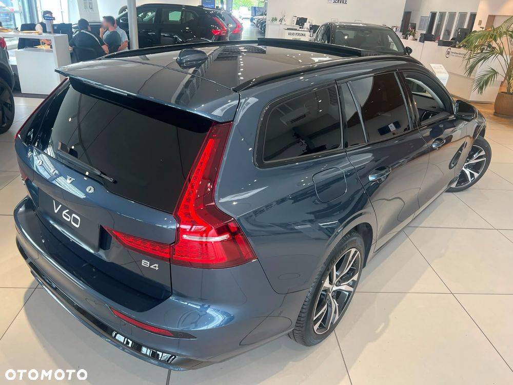 Volvo V60 B4 B Ultimate Dark - 10