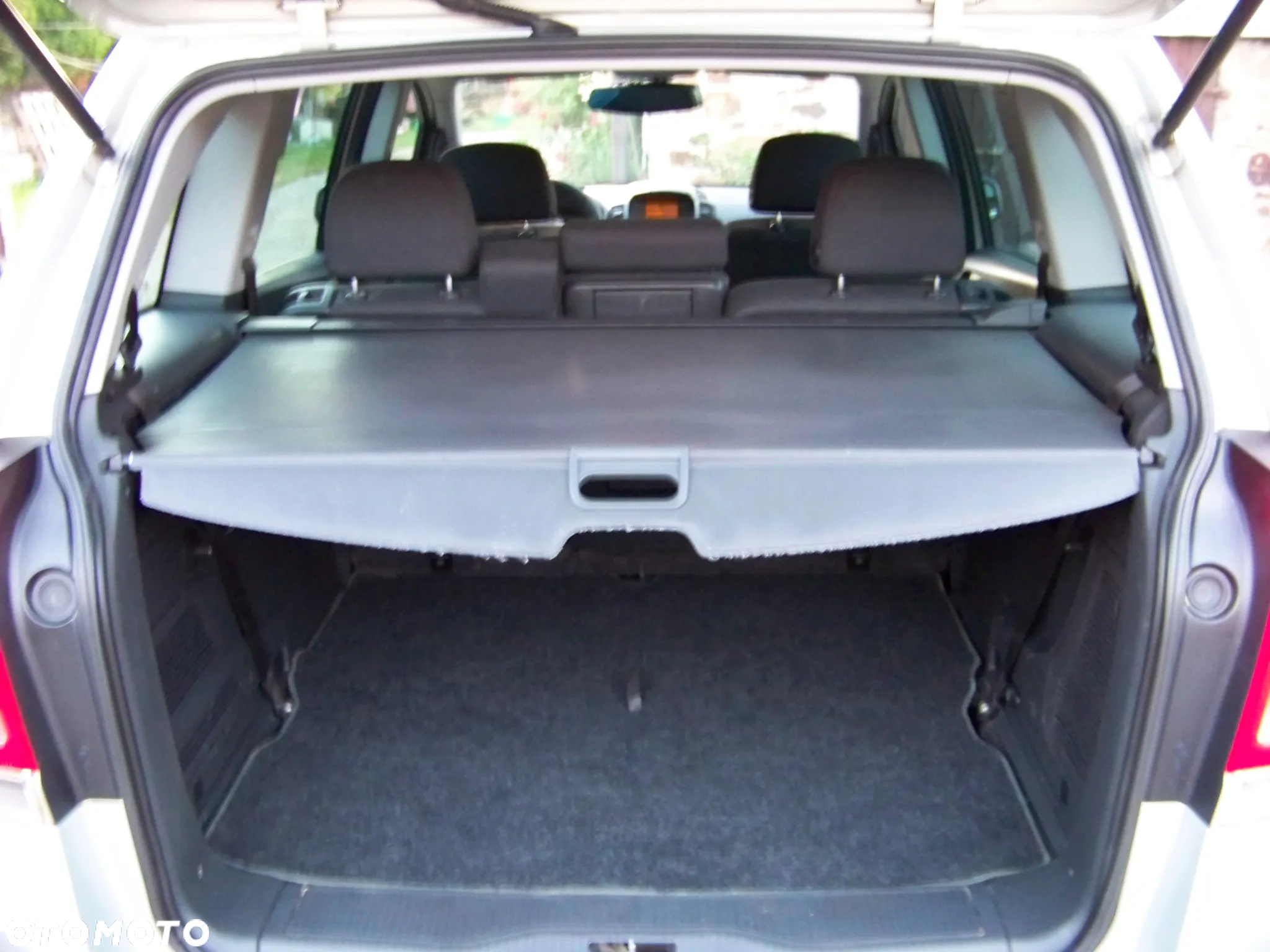 Opel Zafira 1.6 111 - 27