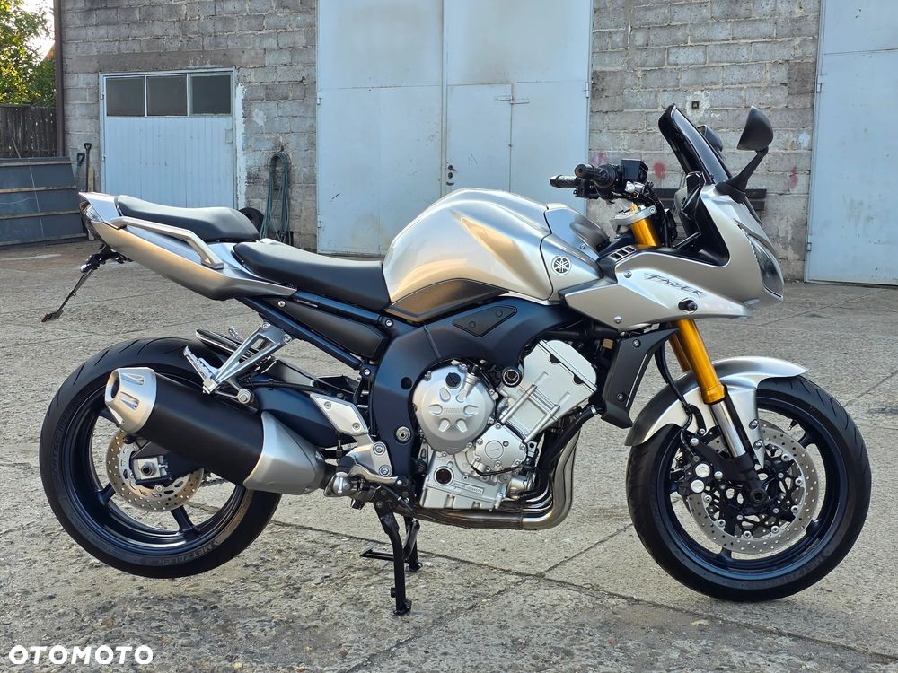 Yamaha FZ - 10