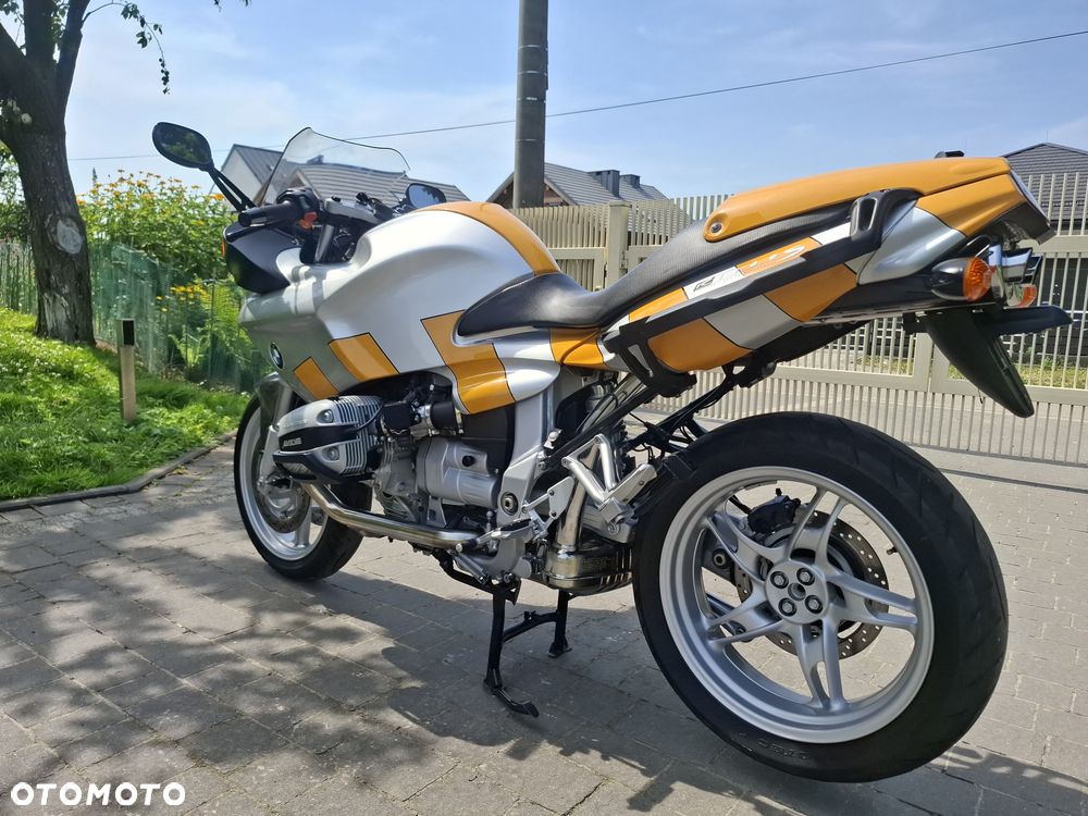 BMW R - 26