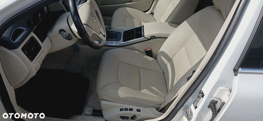 Volvo XC 70 - 24